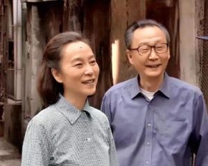  独自抚养儿子的奚美娟：前夫身份揭秘