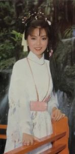 小龙女陈玉莲的多彩情史：曾交往过的男女明星