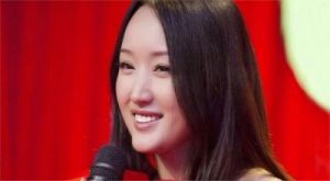 杨钰莹婚姻状况引关注，与鲍毅的传闻令人疑惑