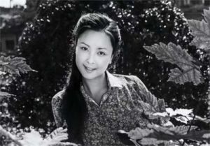 最美杨贵妃周洁：死前苦求刘晓庆，27万美元包机回国仅3天去世