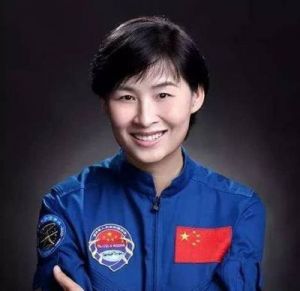 刘洋为何成为中国首位女航天员？太空怀孕谣言真相揭秘